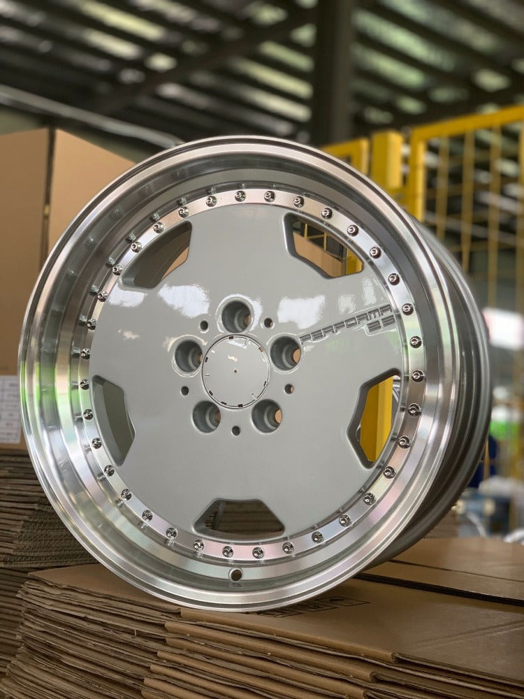 17" Performa Monoblocks